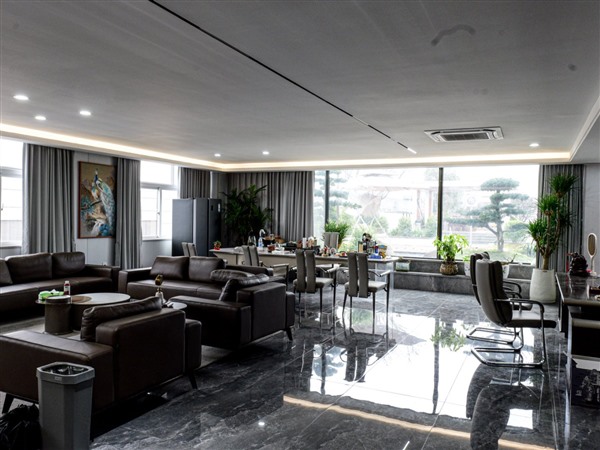 1779102174741164.jpg 辦公環(huán)境_Jc.jpg